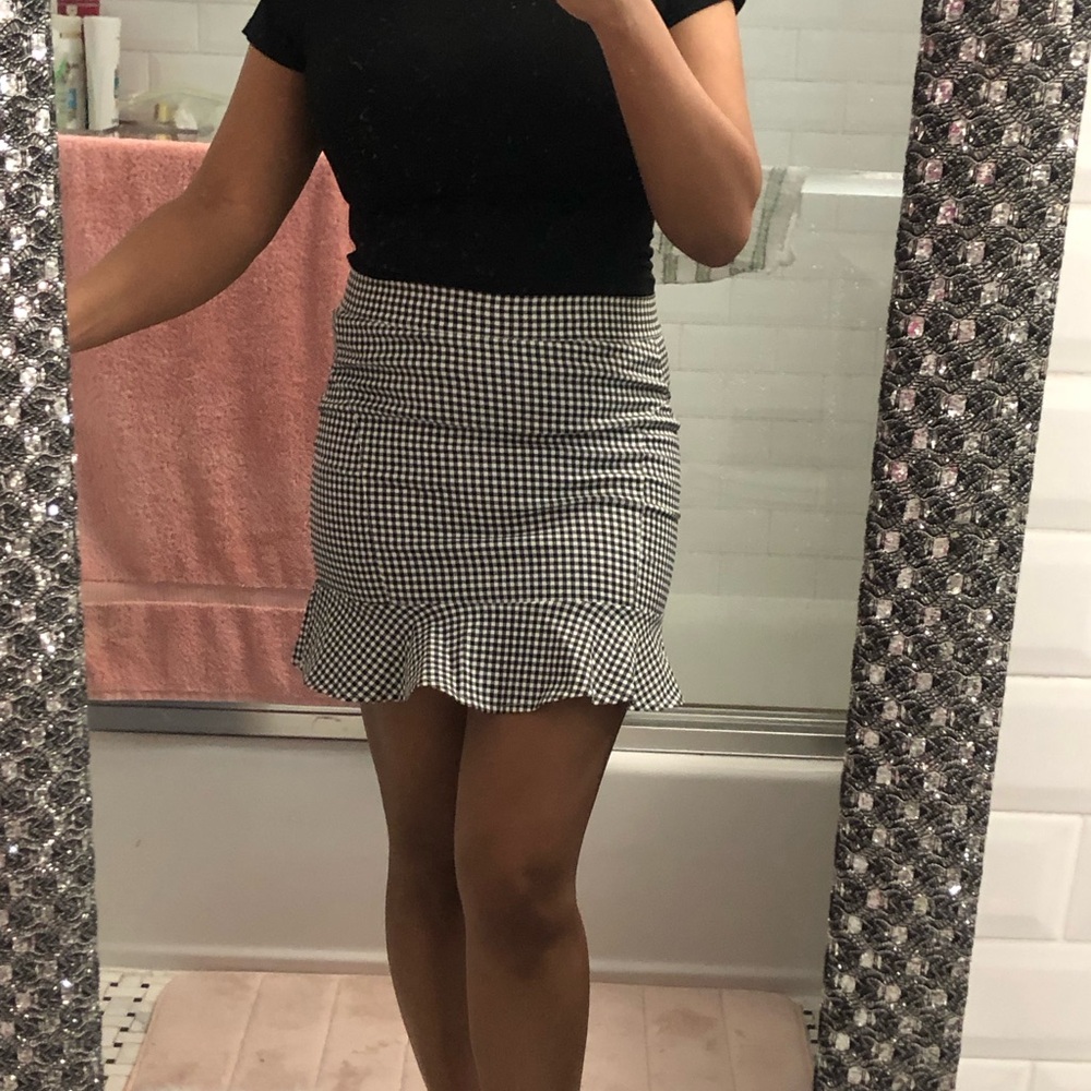 Black and White plaid Skirt
